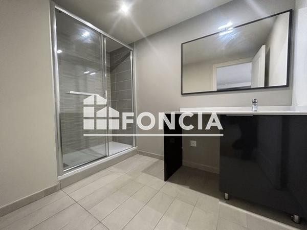 Location Appartement 2 pièces 63.3 m² - RUE ARTHUR RANC Poitiers 86000