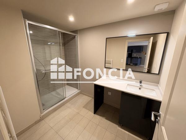 Location Appartement 2 pièces 63.3 m² - RUE ARTHUR RANC Poitiers 86000