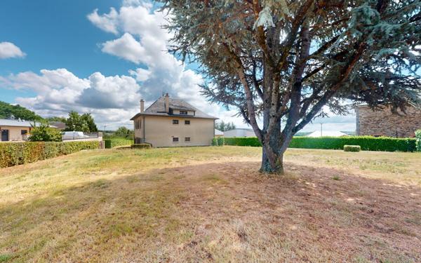 Maison à vendre    7 pièces •  Naucelle