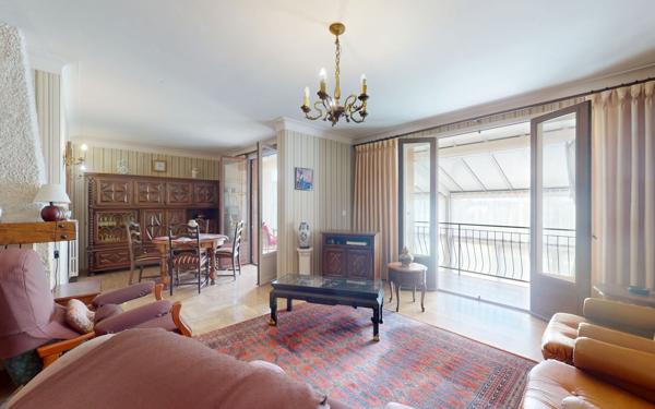 Maison à vendre    7 pièces •  Naucelle