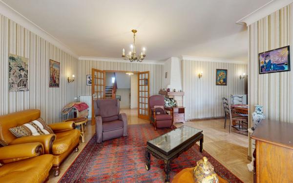 Maison à vendre    7 pièces •  Naucelle