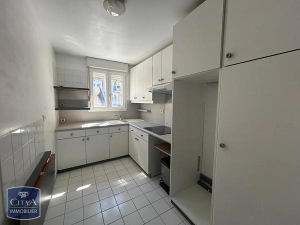 Appartement à louer 2 pièces 53.4m² Viroflay (78220)