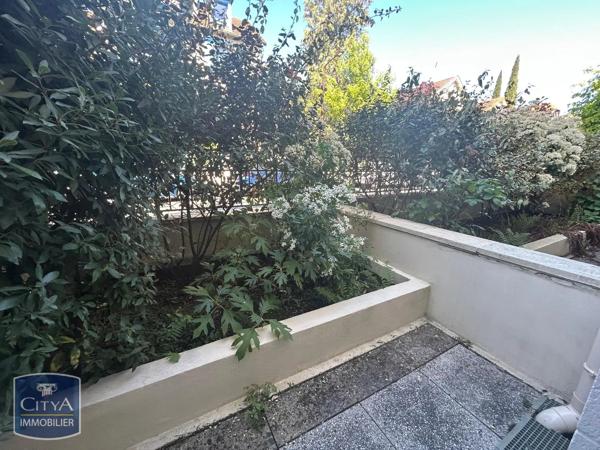 Appartement à louer 2 pièces 53.4m² Viroflay (78220)