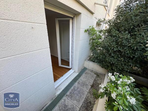 Appartement à louer 2 pièces 53.4m² Viroflay (78220)