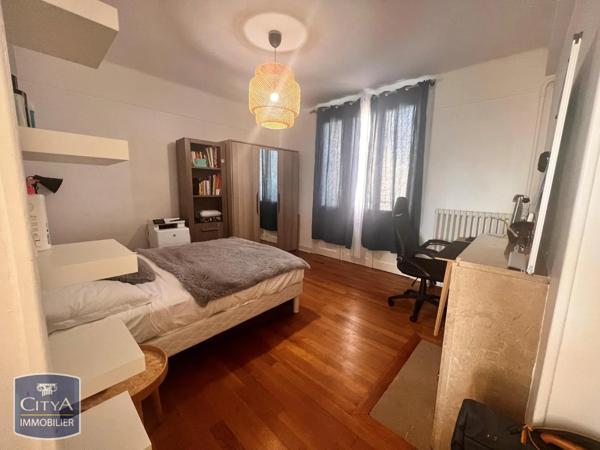 Appartement à louer 4 pièces 73.08m²