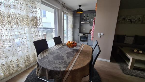 Appartement - 4 pièce(s) - 79 m2