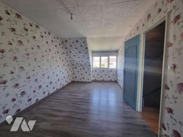 PAVILLON - 4 CHAMBRES - JARDIN - GARAGE