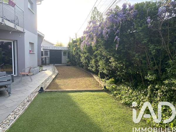 Maison à vendre 5 pièces 140 m² Grézieu-la-Varenne