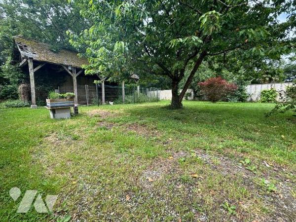 NOUVEAUTE - CO-EXCLUSIVITE Trente-Cinq Notaires ! 

RARE A LA VENTE! Au Nord de la commune de...