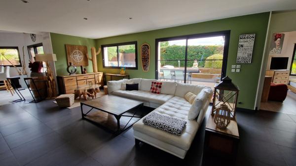 Messanges villa 300 m2 + maison 100m2