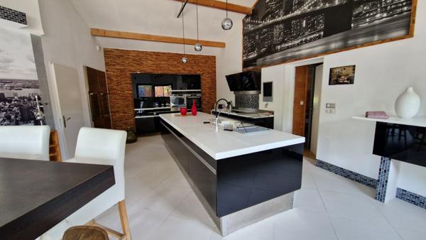 Messanges villa 300 m2 + maison 100m2