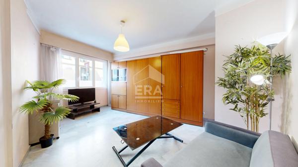 NICE - FLEURS / CAFFARELLI : TRÈS JOLI F1 AU CALME