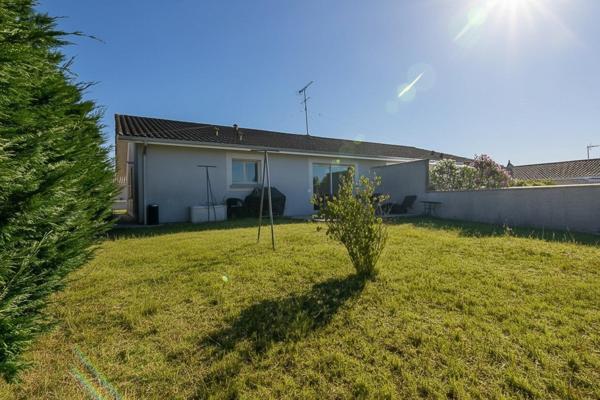 Maison à vendre à Saint-André-de-Cubzac – 3 chambres, jardin, garage, proche centre-ville et gare