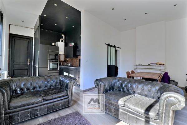 BORDEAUX quartier Judaïque, à vendre appartement T3 avec 2 chambres et une cave dans un immeuble en pierre