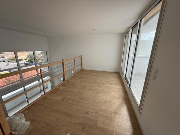 Un Dernier Etage/Terrasse avec RoofTop