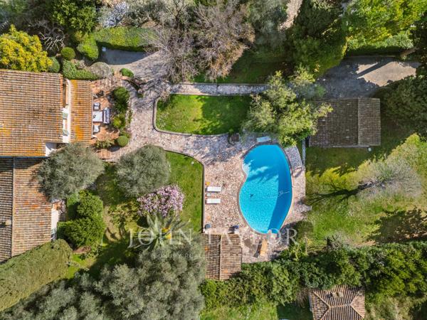 Élégante Villa Provençale au Calme avec possibilité de détachement de terrain