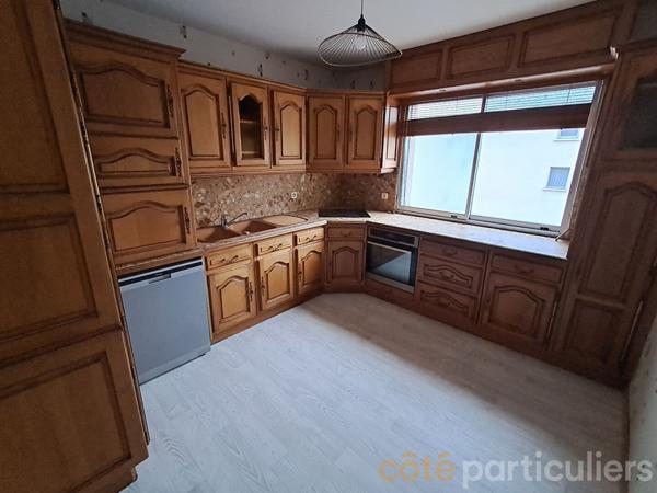 Location Appartement86,9 m² - 3 Pièces - RODEZ (12000)