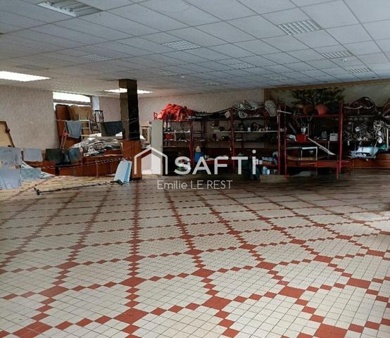 Local commercial 600m2 dans un environnement bucolique