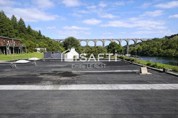 Local commercial 600m2 dans un environnement bucolique