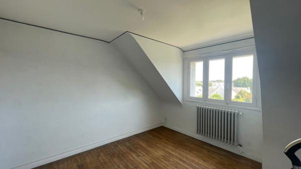 Maison des années 60 à vendre au Bono, havre de paix et de lumière