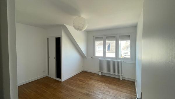 Maison des années 60 à vendre au Bono, havre de paix et de lumière