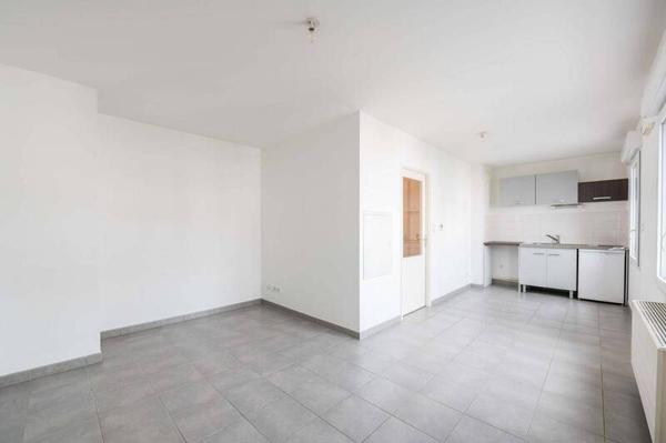 Appartement 1 pièce                                        - 44000 Nantes - Saint Pasquier - Saint Félix Réf : 11959