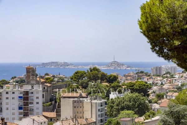 Maison vue mer avec potentiel d’extension - Roucas Blanc