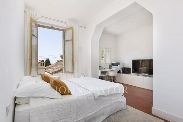 Maison vue mer avec potentiel d’extension - Roucas Blanc