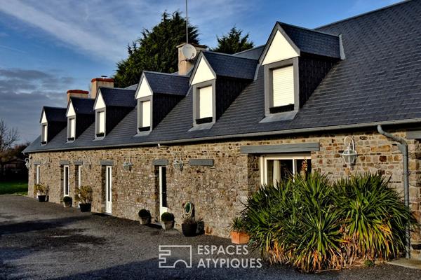 Maison ancienne rénovée et son petit air d’Irlande sur la côte ouest du Cotentin