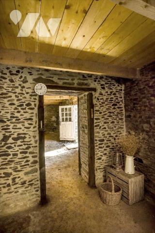 CARNOET - MAISON ET LONGERE