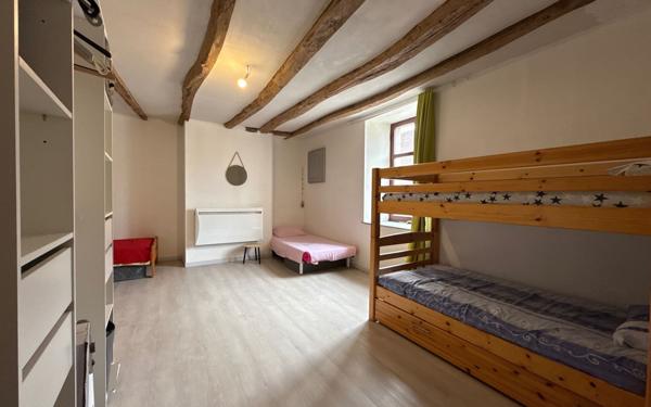 Maison à vendre    7 pièces •  Pesmes