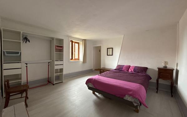 Maison à vendre    7 pièces •  Pesmes