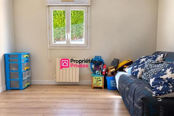 Plain-pied T6 de 123 m² à vendre avec piscine sans vis-à-vis CHÂTEAUGAY 63119