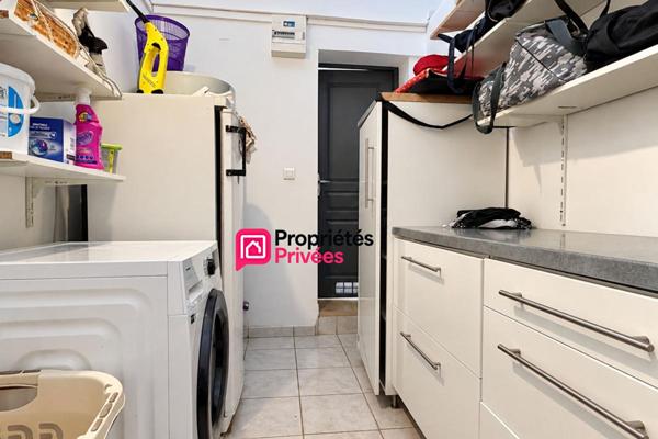 Plain-pied T6 de 123 m² à vendre avec piscine sans vis-à-vis CHÂTEAUGAY 63119