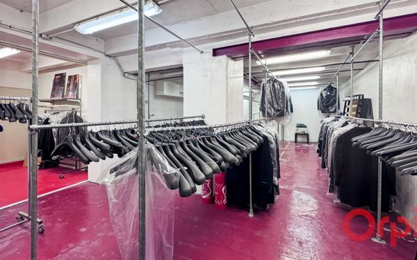 Appartement à vendre    1 pièce • 145,34 m2 La Courneuve