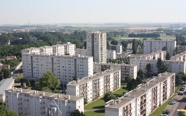 Appartement à vendre    4 pièces • 62,65 m2 Villepinte