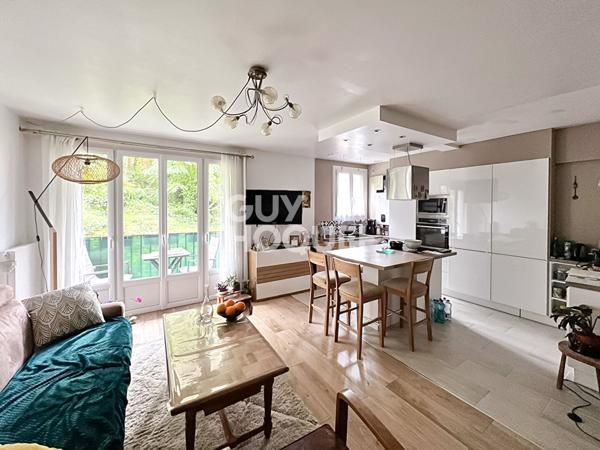 À Chantilly ? Quartier Centre-Gare - Élégance, lumière et rénovation d'exception