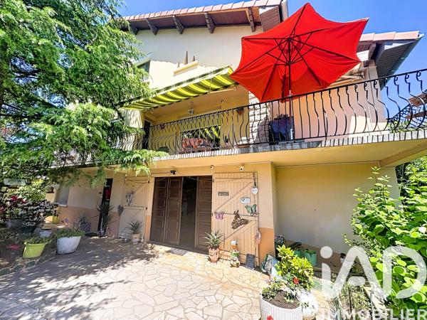 Maison à vendre 7 pièces 218 m² Millau