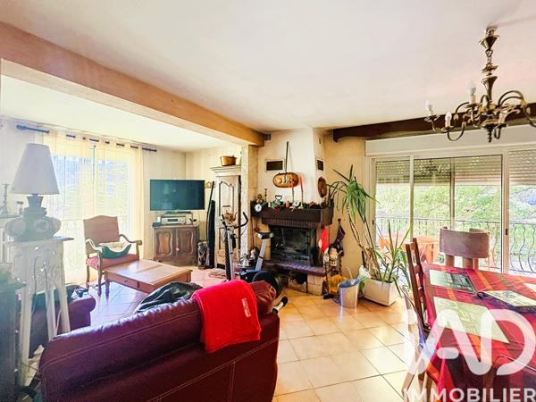 Maison à vendre 7 pièces 218 m² Millau