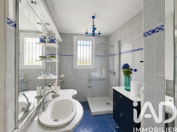 Maison à vendre 7 pièces 218 m² Millau