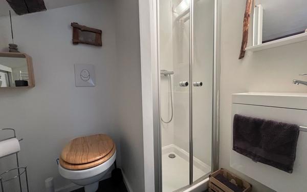 Appartement à louer    4 pièces • 100 m2 Saint-Laurent-sur-Saône