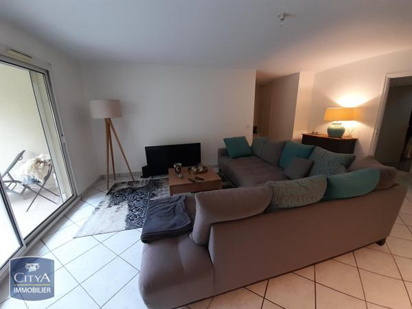 Appartement à louer 3 pièces 75.35m²