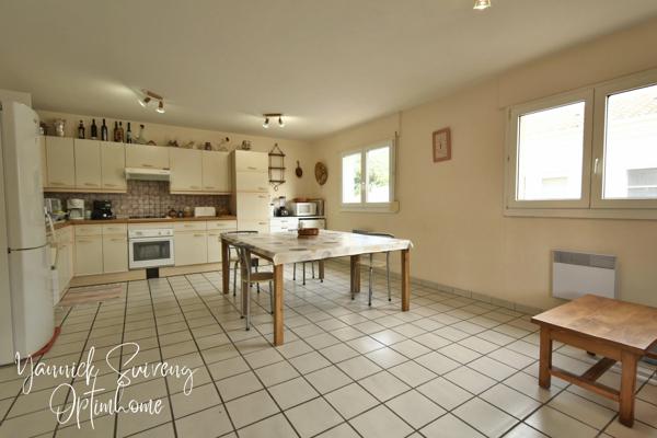 MAISON AVEC GRANDES TERRASSES - LE BARCARES SECTEUR VILLAGE (66420)