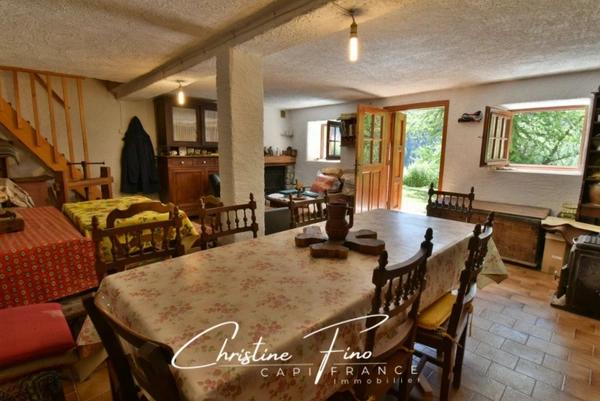 SERRE CHEVALIER - CHALET D'ALPAGE AU COEUR DU DOMAINE SKIABLE