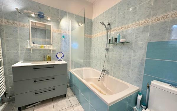 Maison à vendre    3 pièces •  Toulon