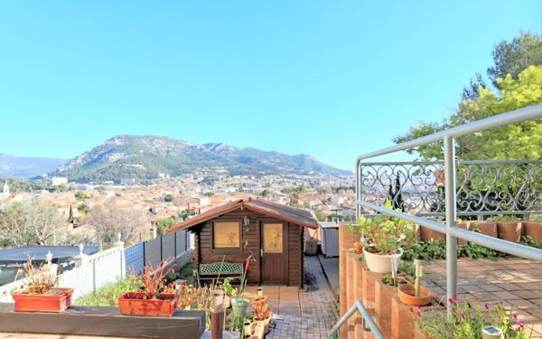 Maison à vendre    3 pièces •  Toulon