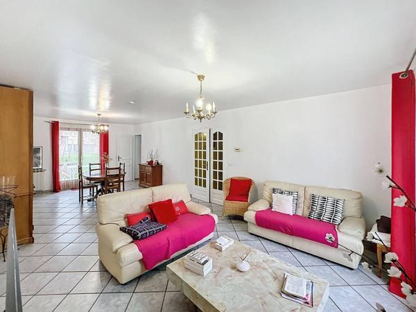 Achat maison Roissy-en-Brie - 6 pièce(s) - 118 m² - 429 000 €