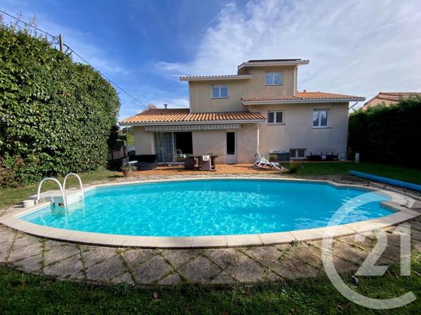 Maison à vendre  4 pièces - 146 m2 MERIGNAC - 33