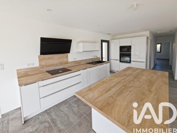 Maison à vendre 5 pièces 112 m² Sauvian