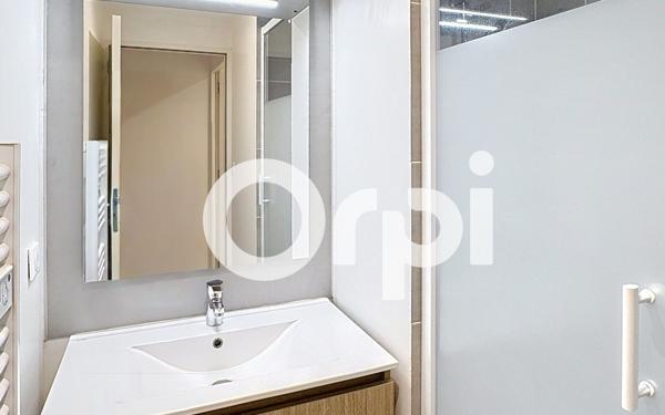 Appartement à louer    1 pièce •  Saint-Flour